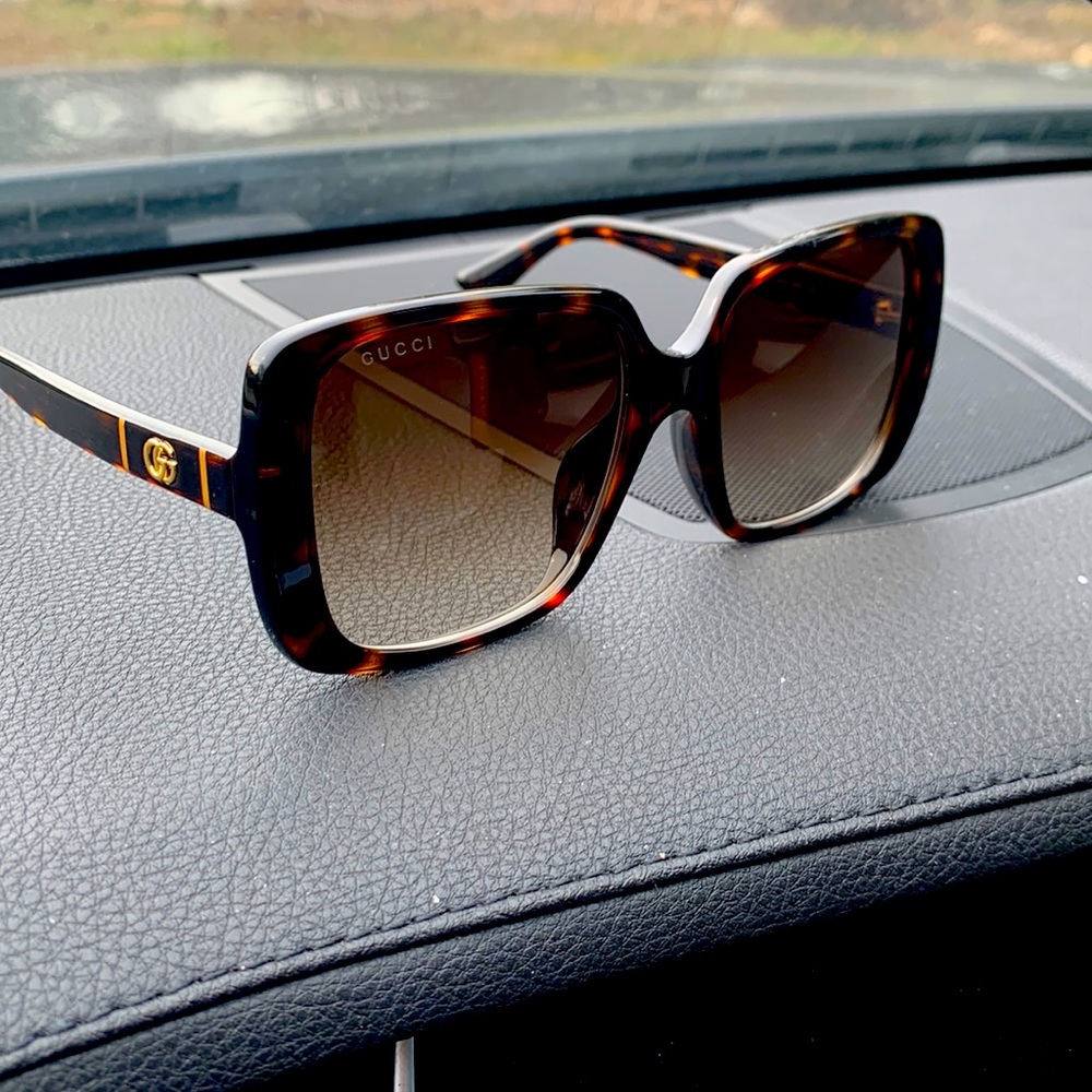 🔥🔥 Gucci sunglasses gg0632SA 002 🌟